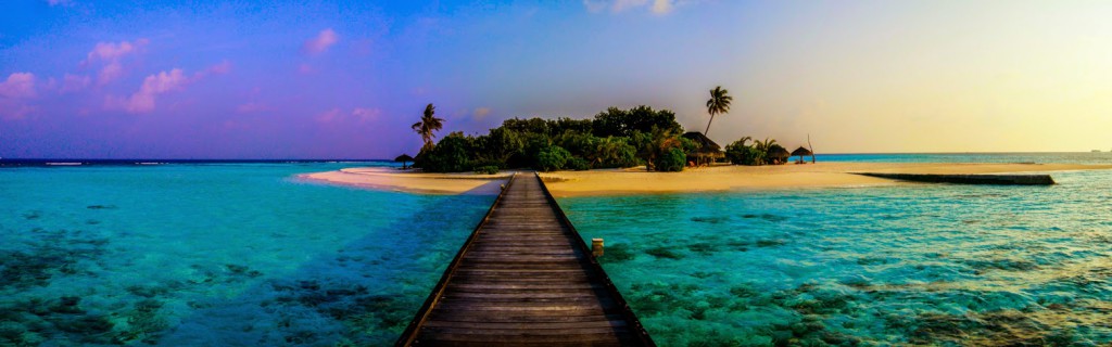 A private island in the Maldives. Photograph from Holy Smithereens blog